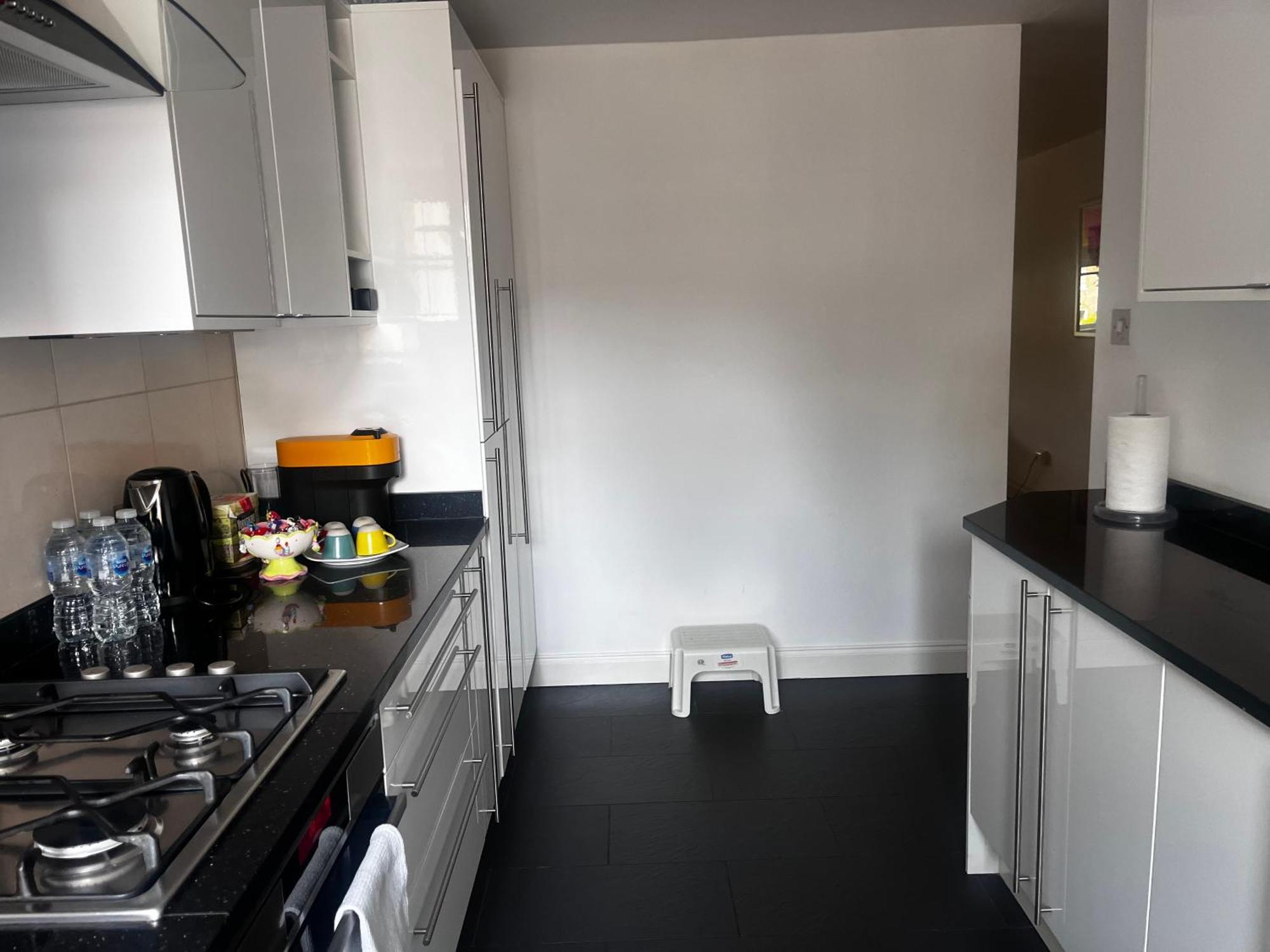Hyde Park,3 Min Walk,Family Home! 2 Bedrooms & 2 Bathrooms Apartment! Fantastic Location Londyn Zewnętrze zdjęcie